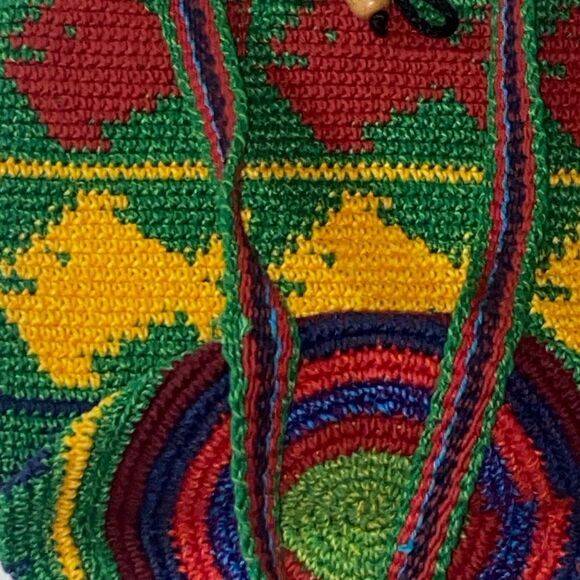Wayuu Multicolor Handcrafted Women's Shoulder Bag - Picture 4 of 10